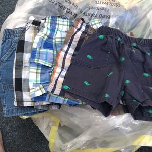 Bundle of 12m boys shorts